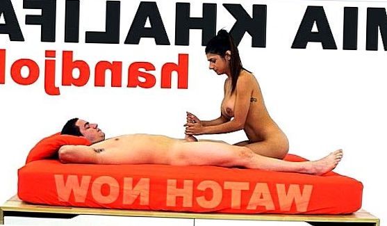 Молодая (18 лет) Машка на пляже, порно видео