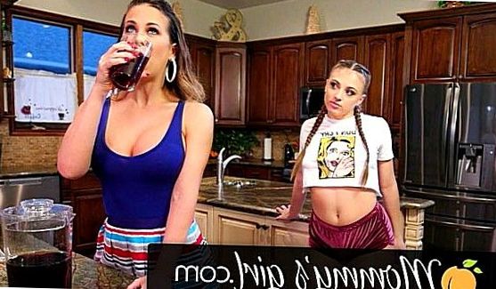 Красиво: Молодую (18 лет) девушку (18 лет) жестко ебут в жопу, порно видео